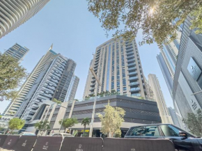 Escape 24 - Luxury Apartment Dunya Tower Downtown Dubai Near Dubai mall